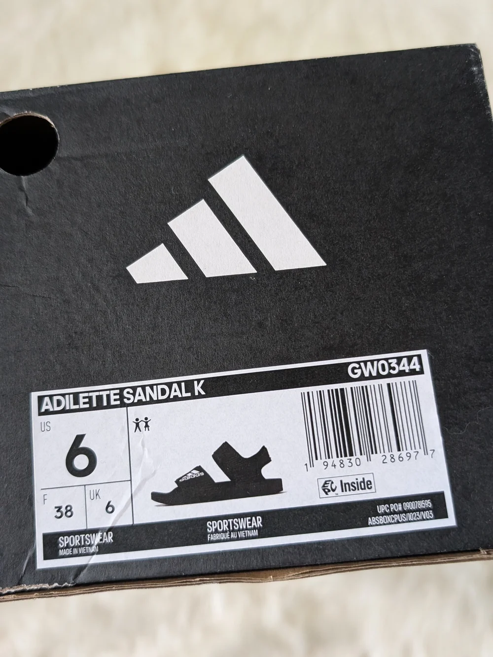 adidas Adilette Sandals Kids Black Adjustable Strap US Size 6